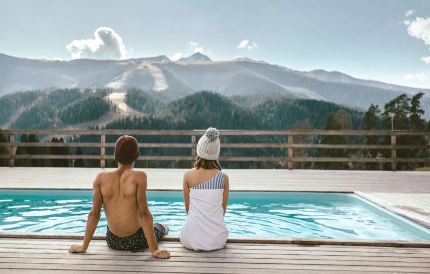 Sezona kopanja v bazenu