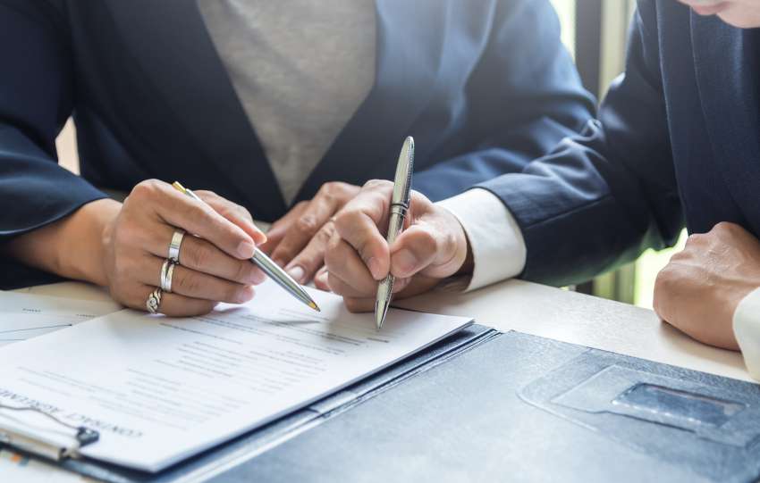 prodaja podjetja z dolgovi